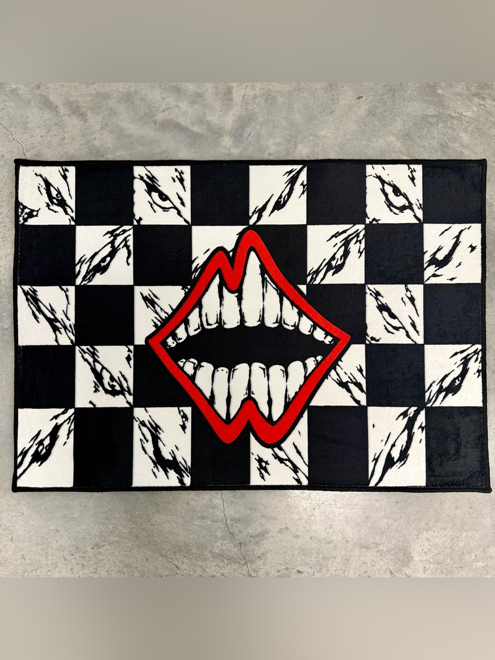 Checkerboard Mouth Soft Fuzzy Rug 32x22 Alternative Room Decor